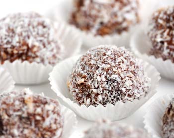 No-Bake Peanut Pumpkins
